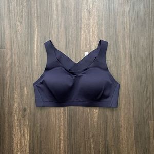 Lululemon enlite sports bra size 36b